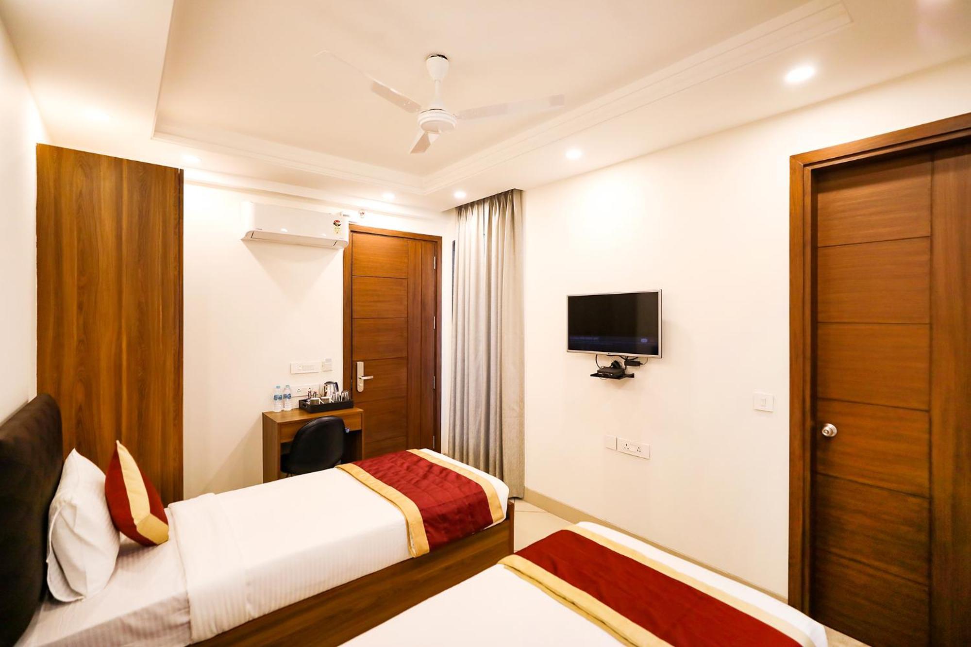 Fabhotel La Paz Stay B&B New Delhi Eksteriør billede