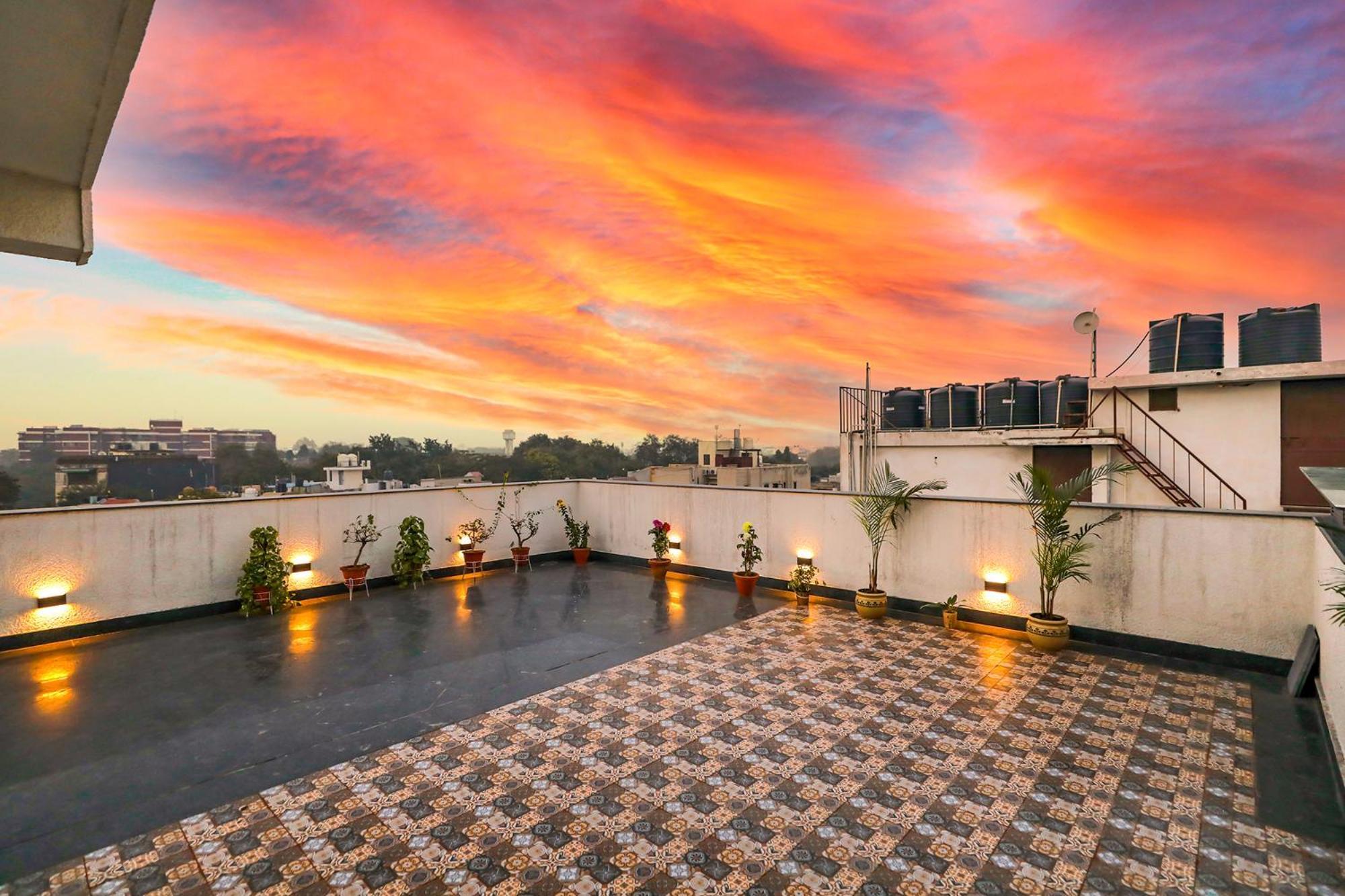 Fabhotel La Paz Stay B&B New Delhi Eksteriør billede